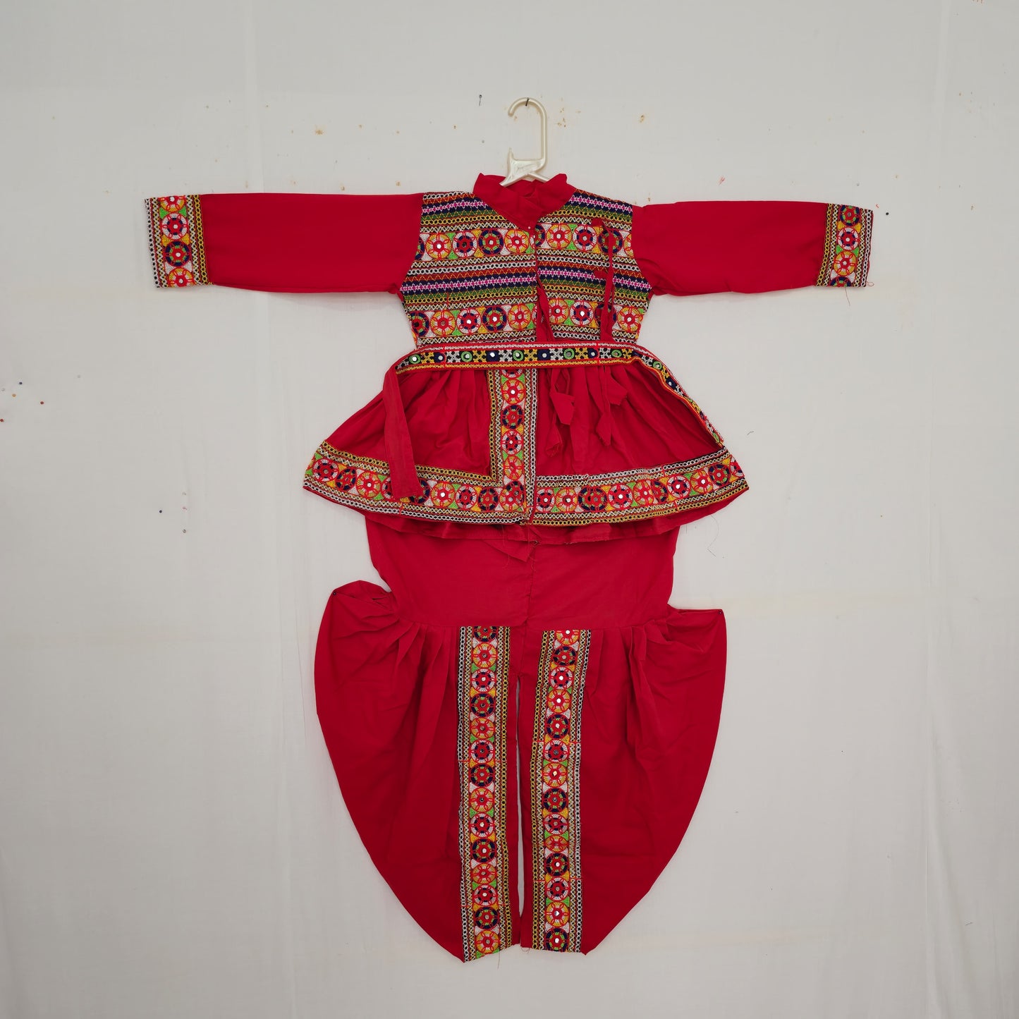 Upper Body Round Work Kediya