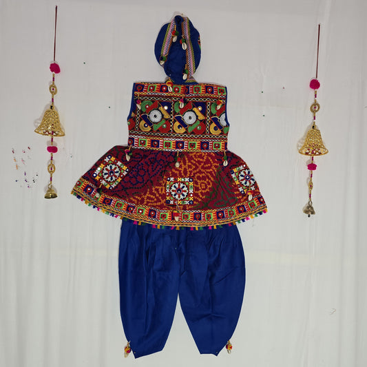 Caterpillar Design Single Patta Bandhani